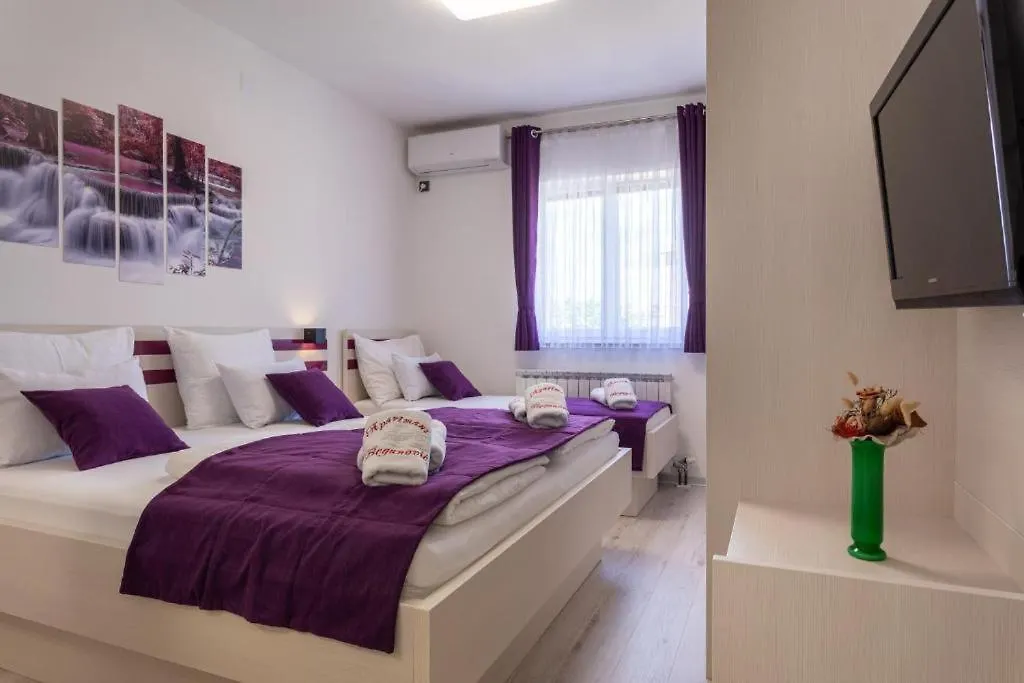 Apartman Naomi Krk Town