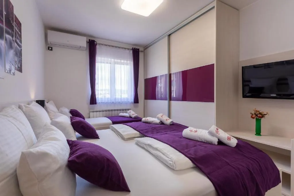 Apartment Apartman Naomi Krk Town Croatia