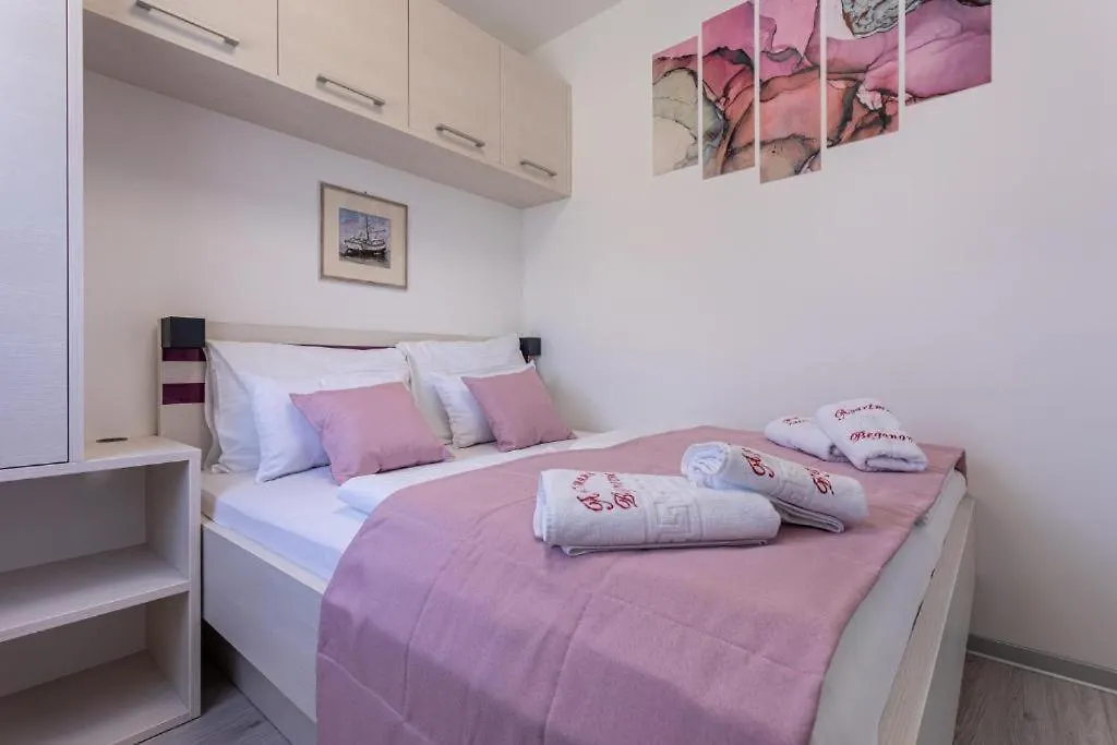 Apartman Naomi Krk Town Apartment